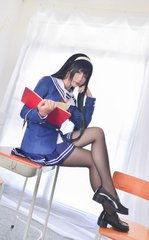 看成年女人午夜毛片免费蜜芽_: 黑暗中的光明，难道不值得被发现？